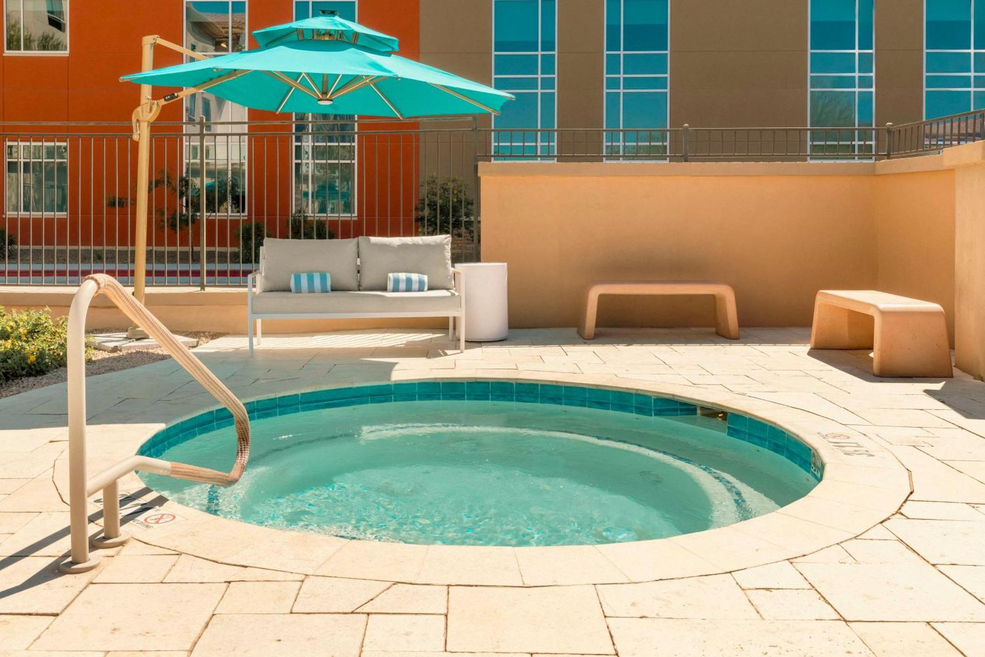 Doubletree By Hilton Phoenix-Gilbert Εξωτερικό φωτογραφία
