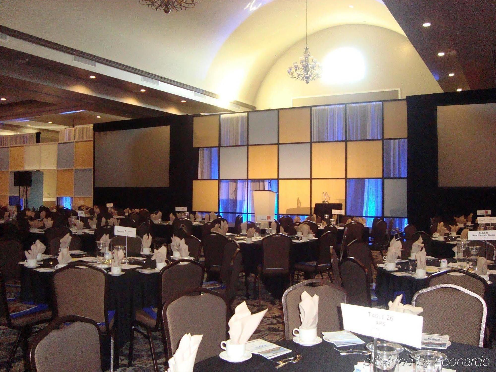Doubletree By Hilton Phoenix-Gilbert Εστιατόριο φωτογραφία